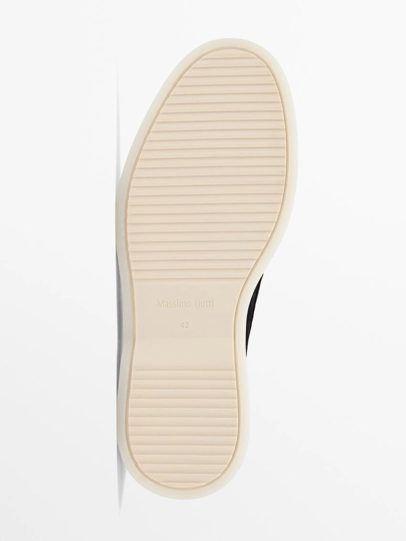 Мокасины из замши темно-синего цвета