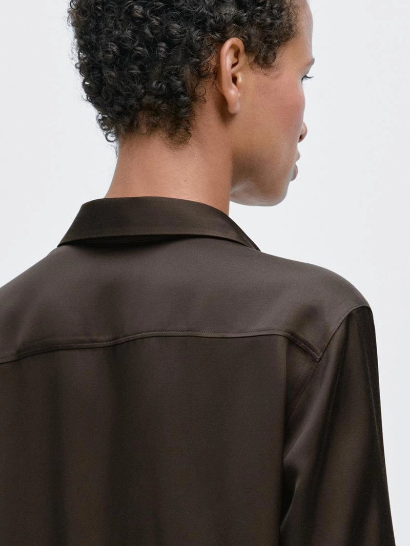 Рубашка из шелка сатина flowing