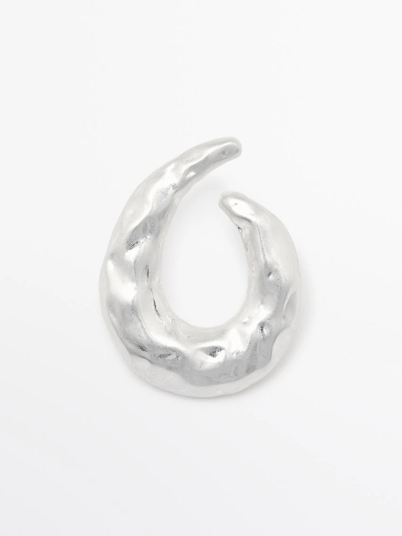 Серьги-кольца с текстурой