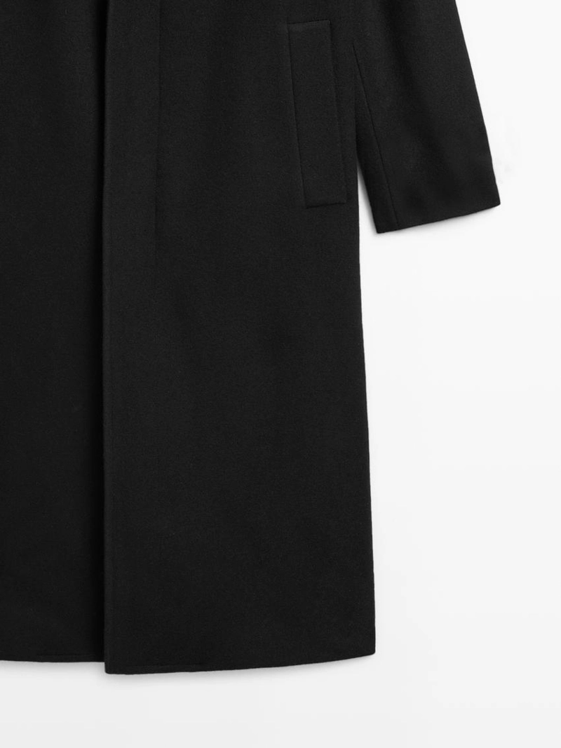 Длинное пальто с высоким воротником из 100% шерсти