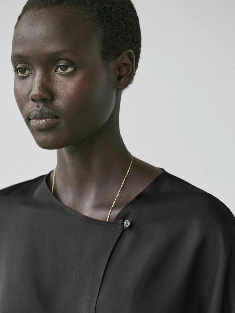 Рубашка с завязкой в стиле драпировки