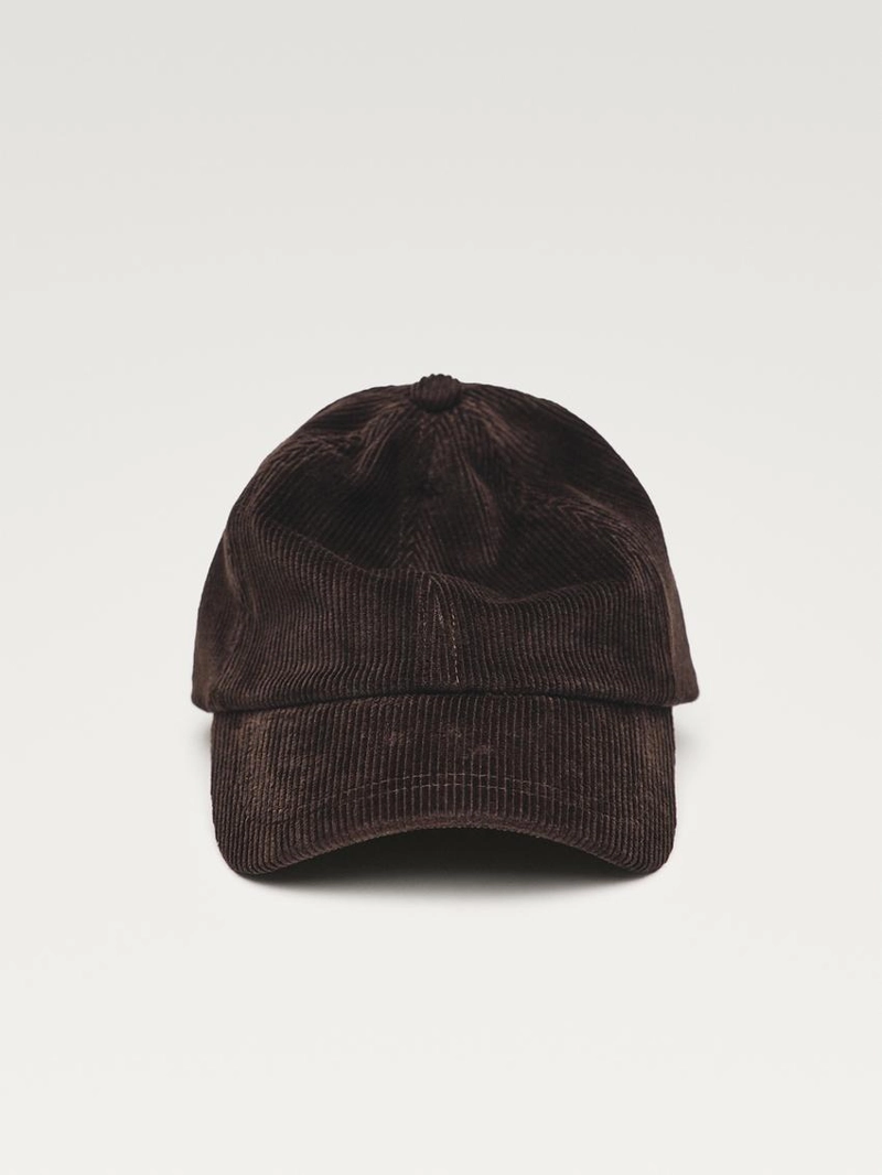 Бейсболка из вельвета