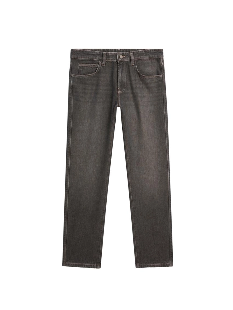 Джинсы с зауженным кроем