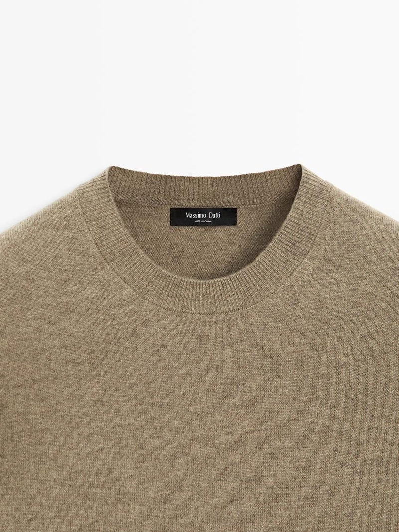 Свитер с круглым вырезом из шерстяно-шелковой смеси