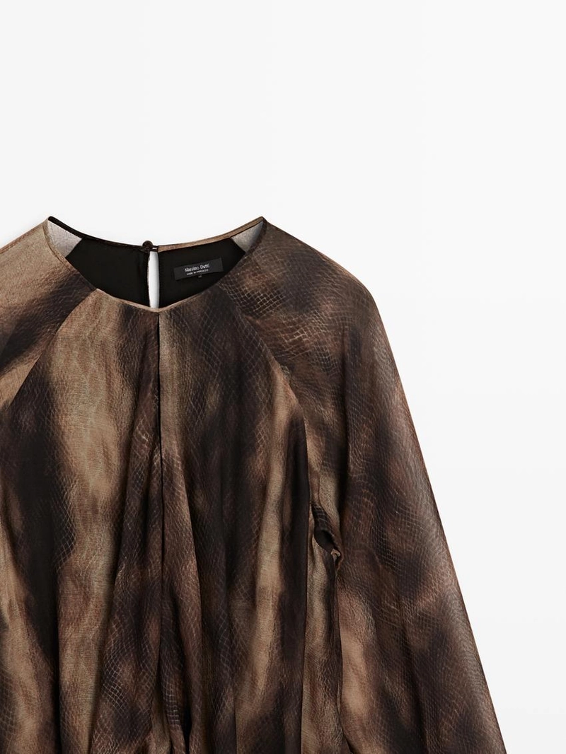 Платье с длинным рукавом в анималистический принт