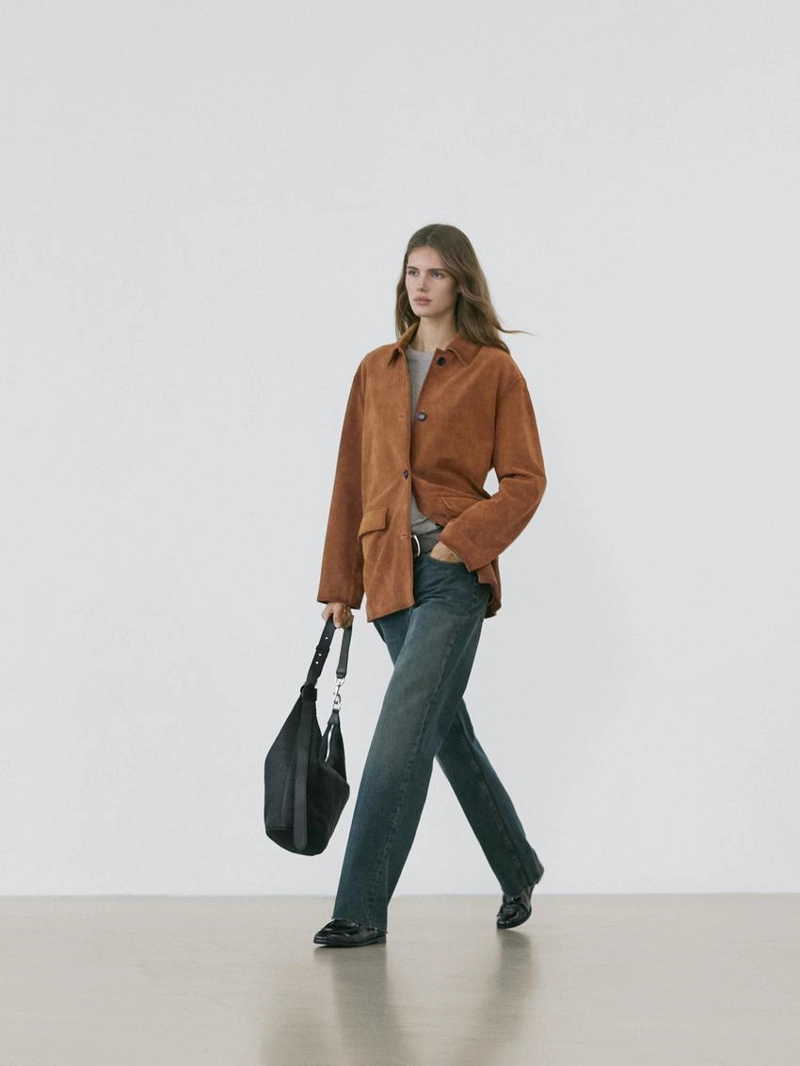 Замшевая куртка из кожи