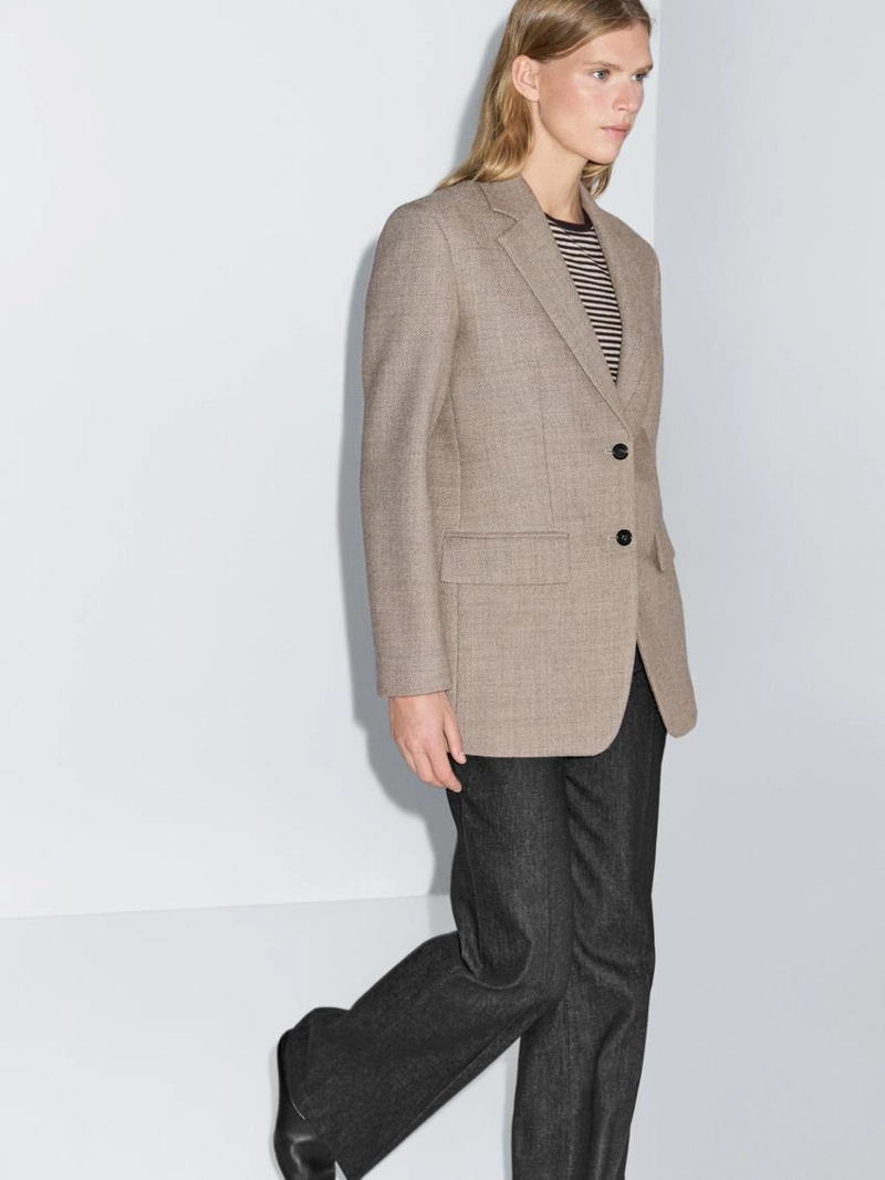 Шерстяной пиджак в мелкую клетку