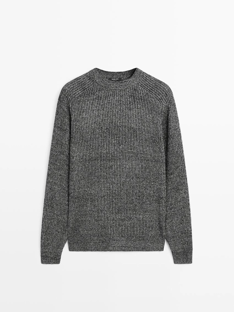 Свитер из двух оттенков вязаный с рагланскими рукавами