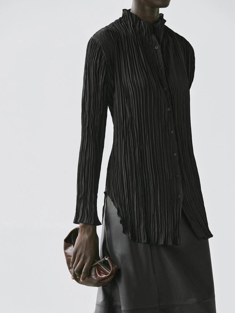 Рубашка с плиссировкой