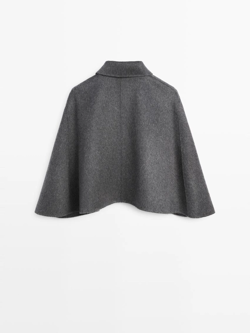 Пальто из шерсти с воротником рубашки