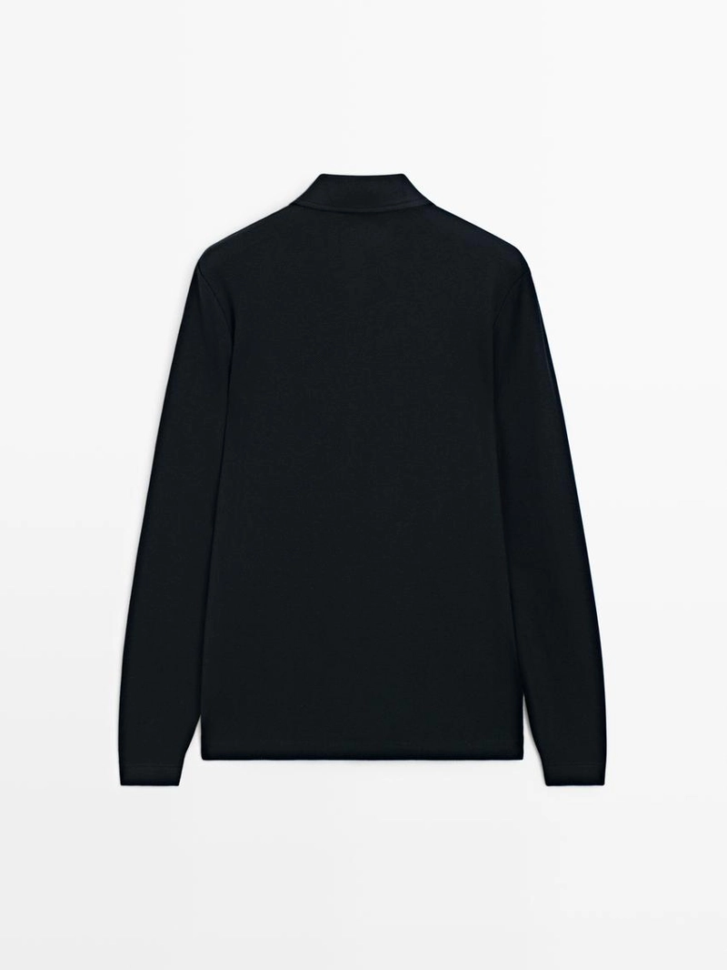 Поло с длинными рукавами из текстурированной ткани