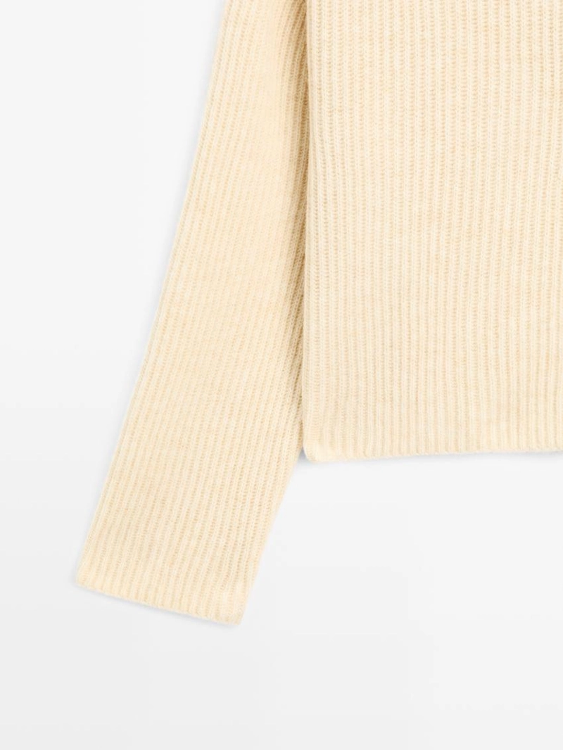 Трикотажный свитер из шерстяной смеси с деталями капюшона