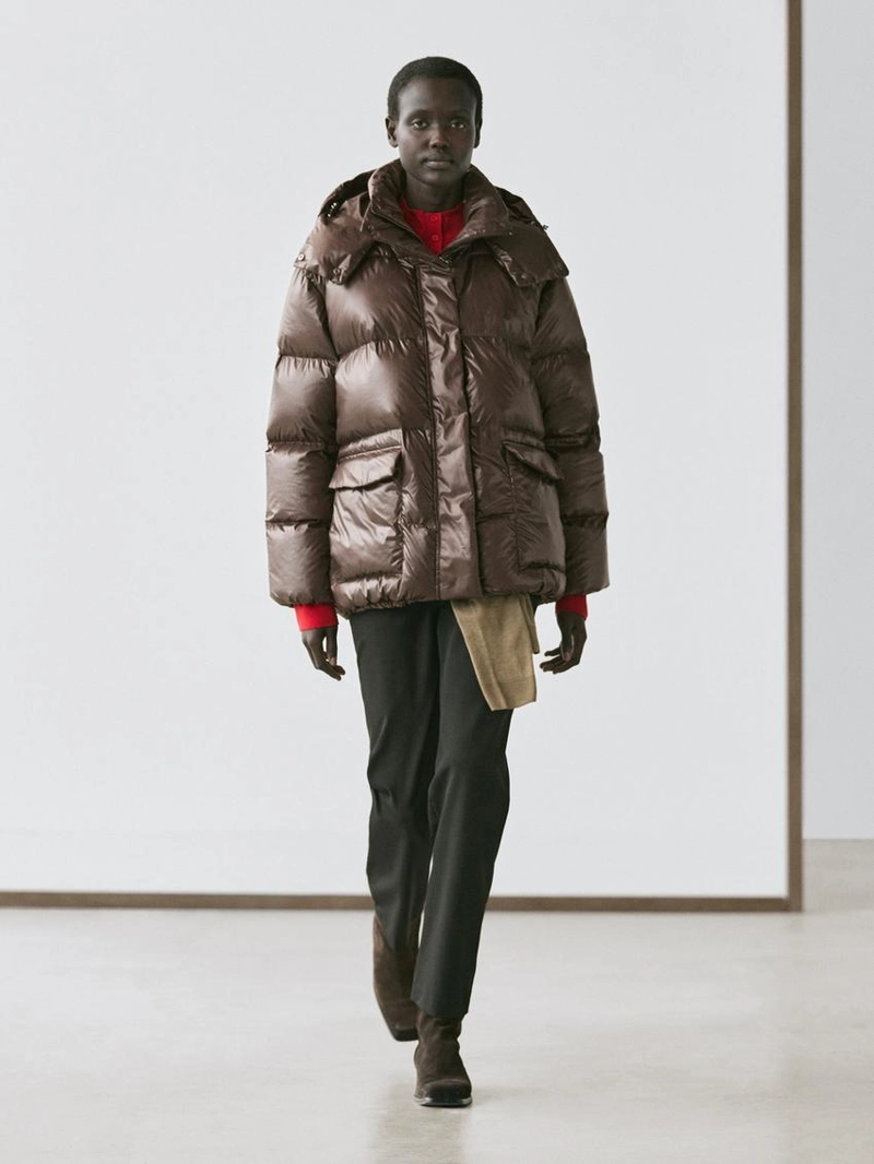 Глянцевый пуховик