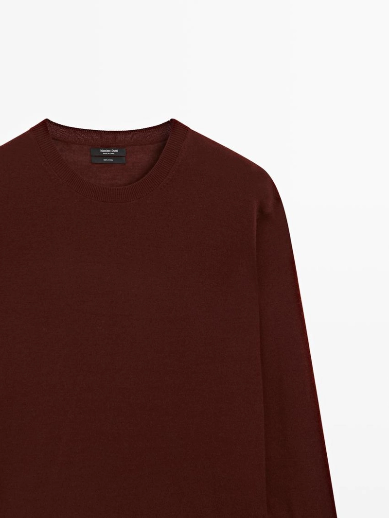 Свитер из мериносовой шерсти с круглым вырезом