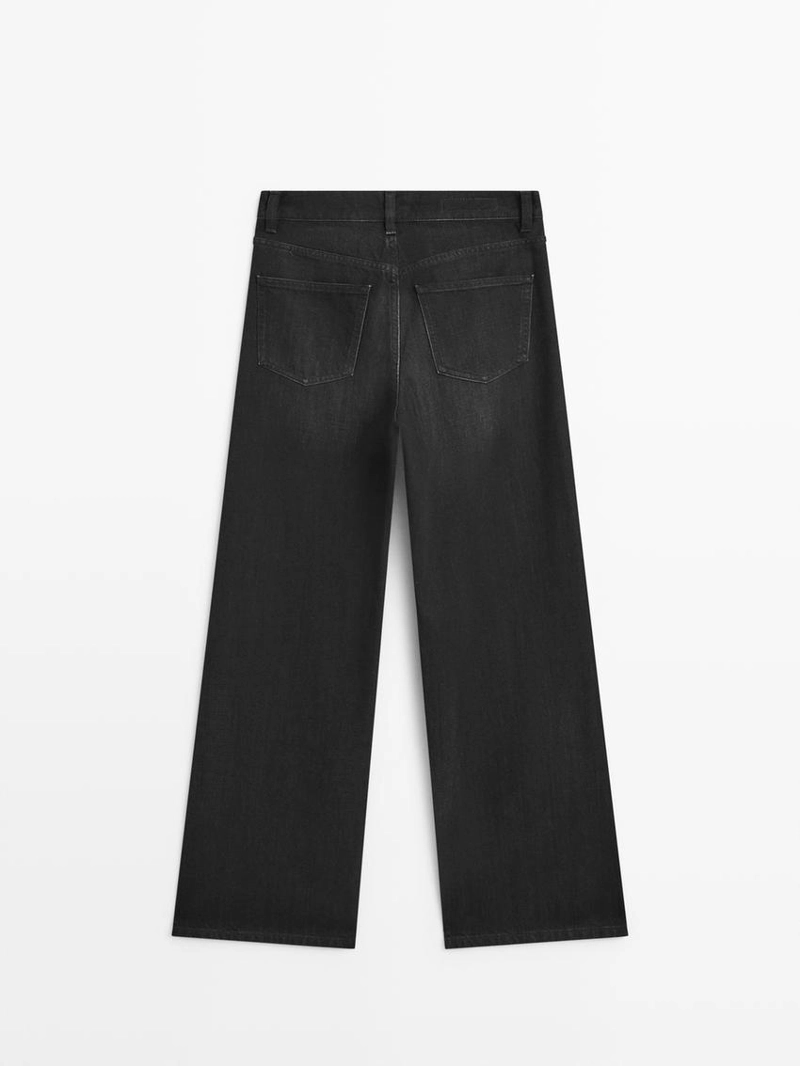 Джинсы прямого кроя