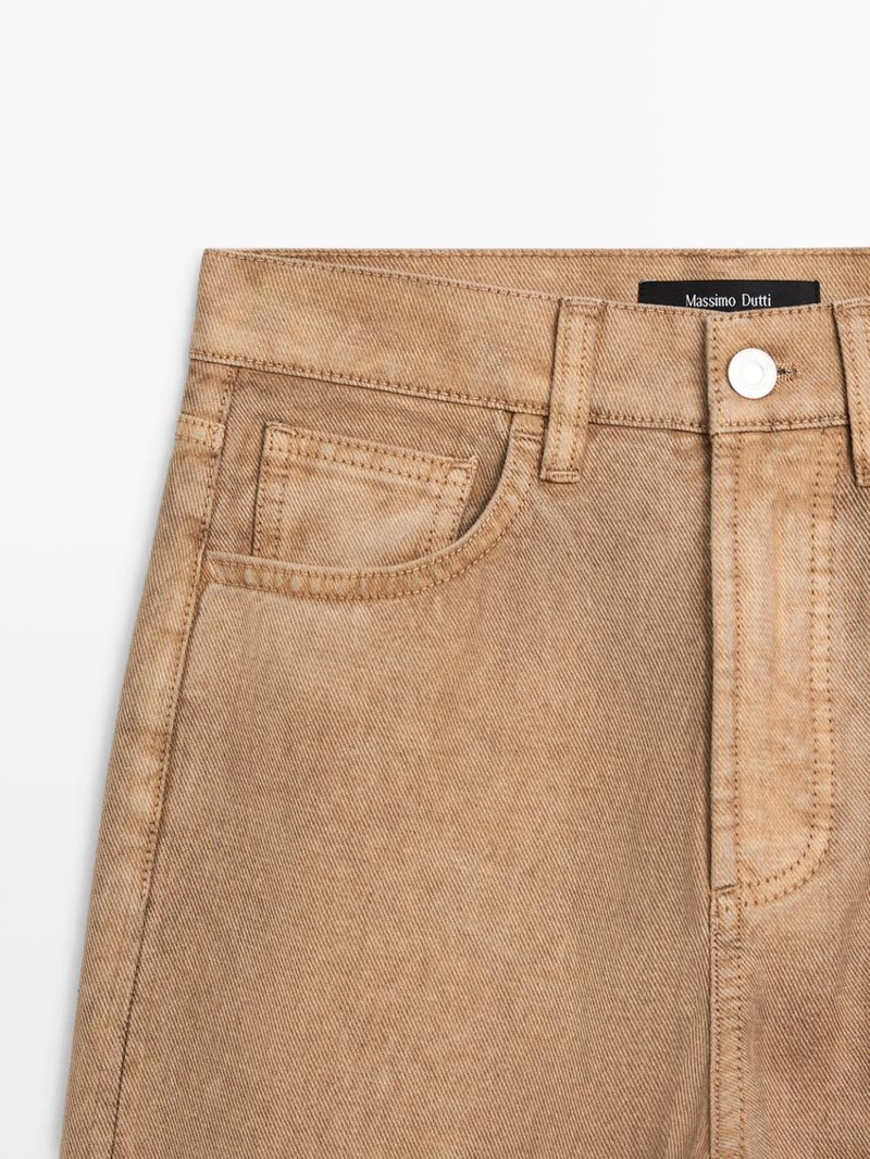 Джинсы свободного покроя