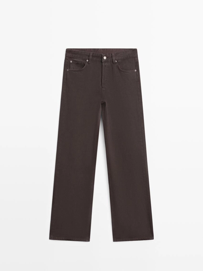 Джинсы с широкими брючинами