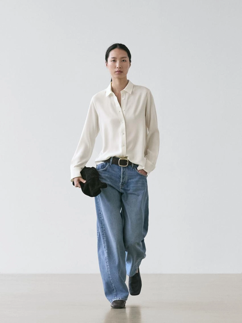 Рубашка свободного кроя с воротником