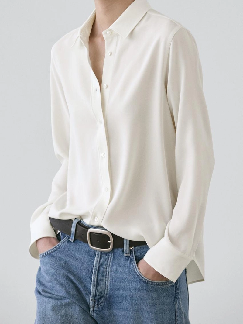 Рубашка свободного кроя с воротником