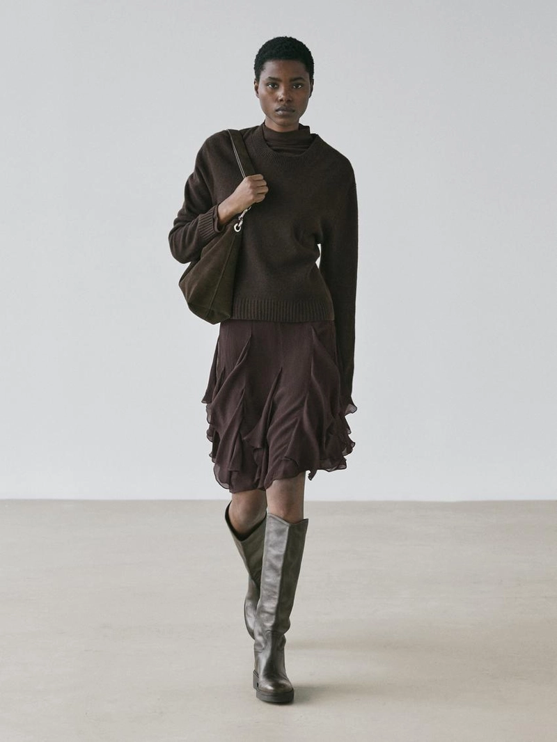 Асимметричная юбка с оборками