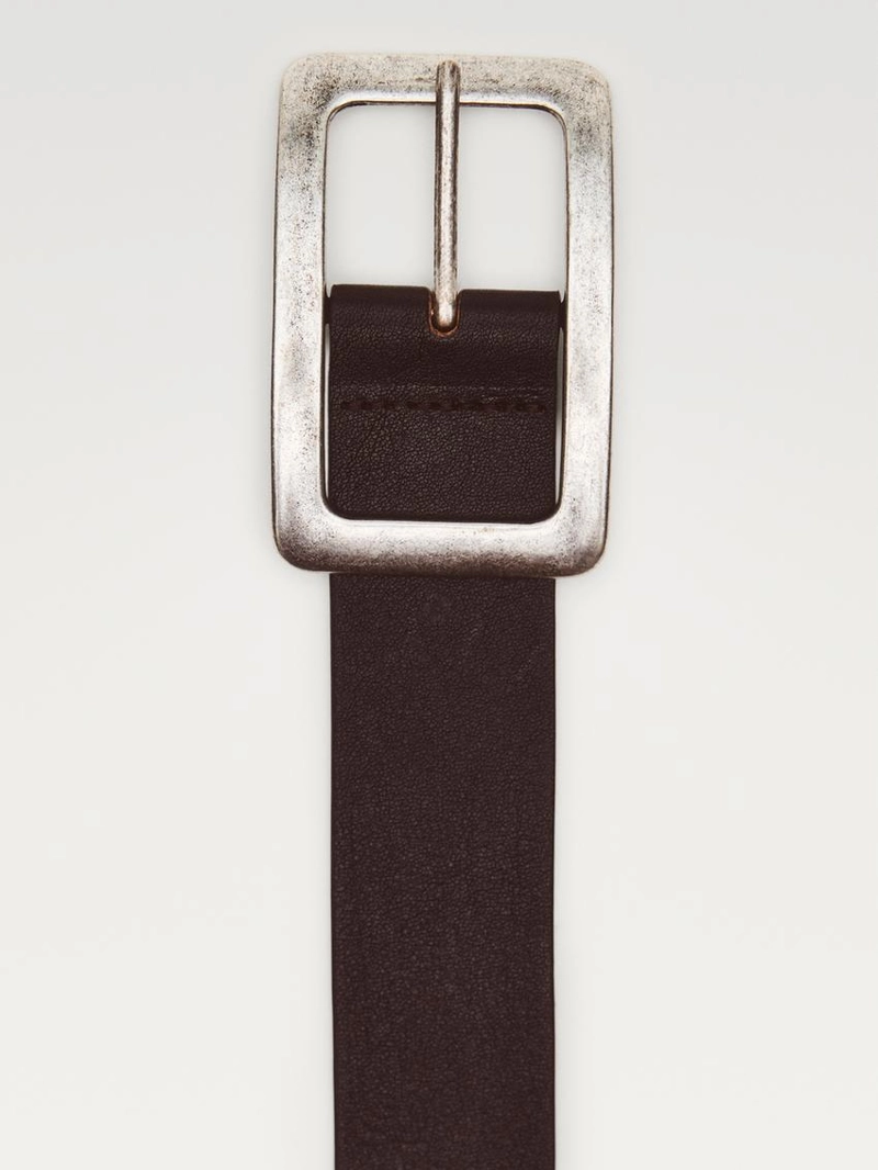 Кожанный ремень с прямоугольной пряжкой