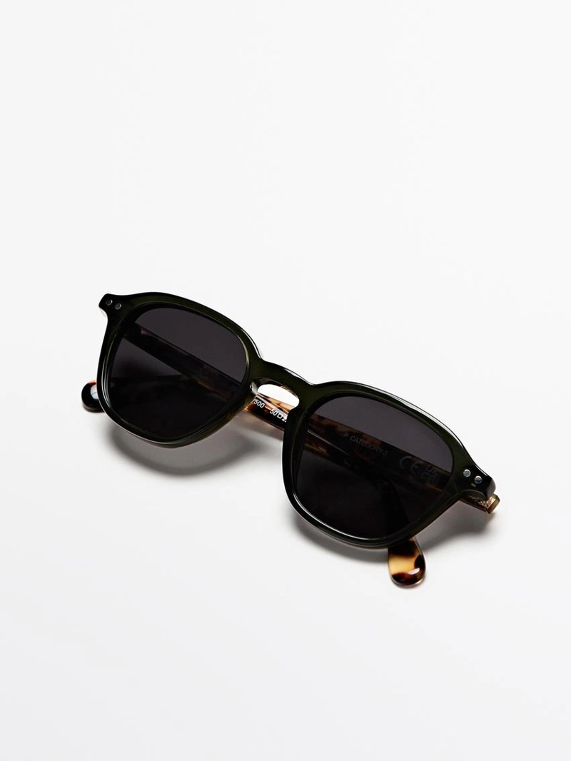 Солнечные очки круглые