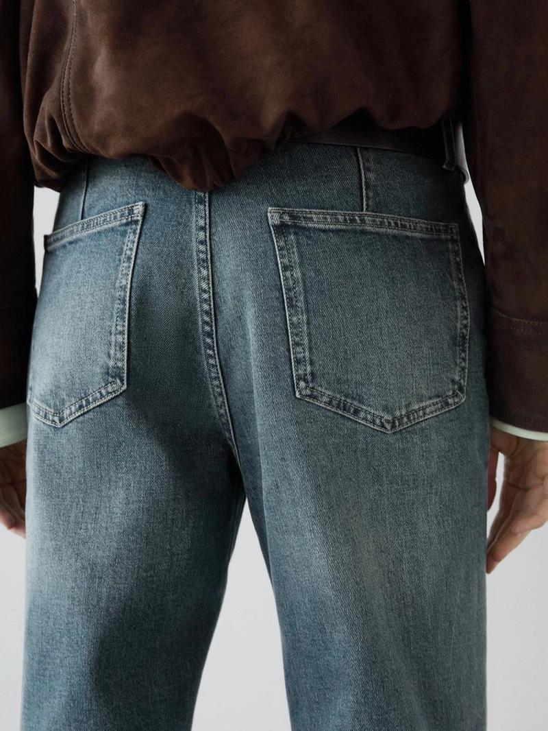 Джинсы белл-боттом средней посадки