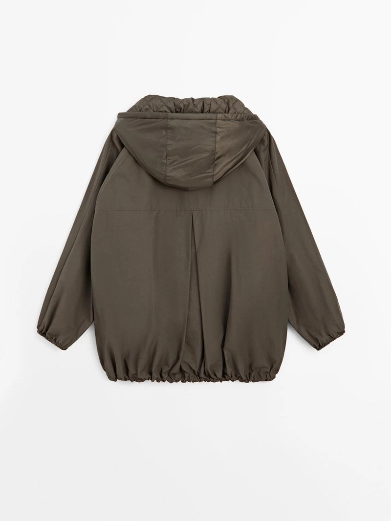 Парка с деталями из пуха