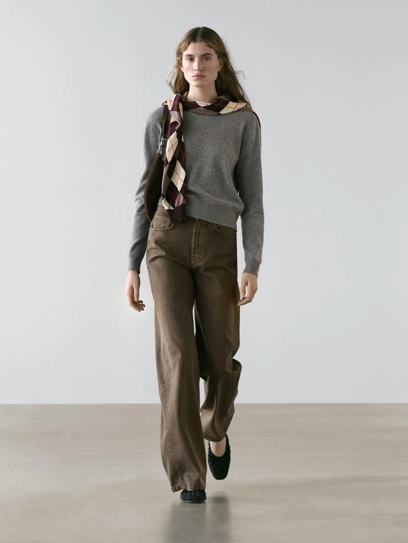 Джинсы свободного кроя