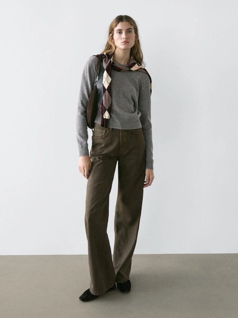 Джинсы свободного кроя