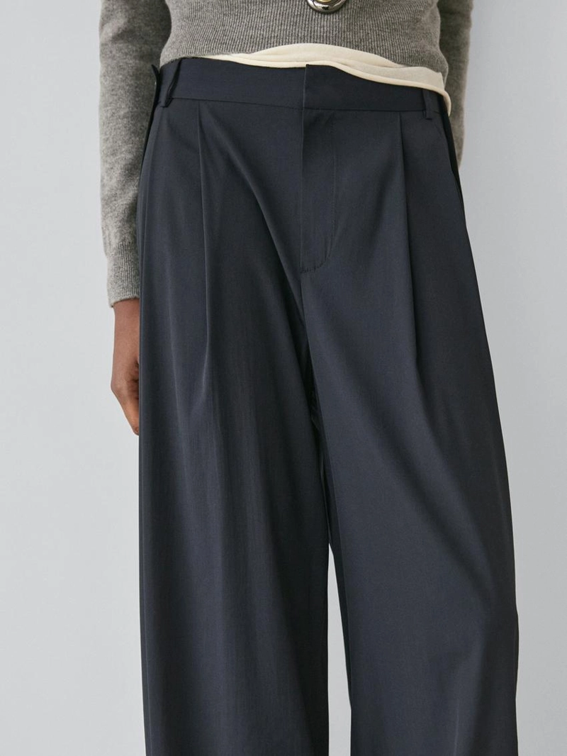 Шерстяные брюки со складками