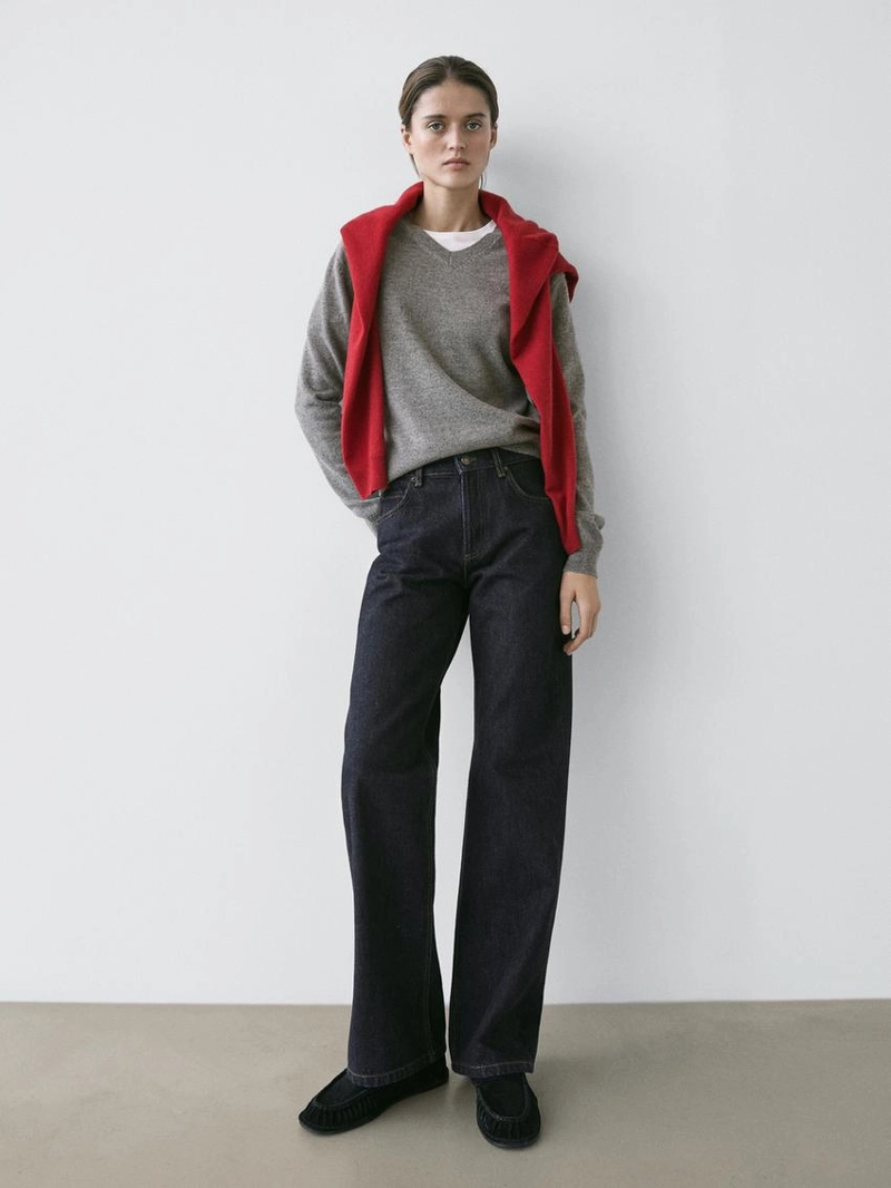 Джинсы свободного кроя средней посадки