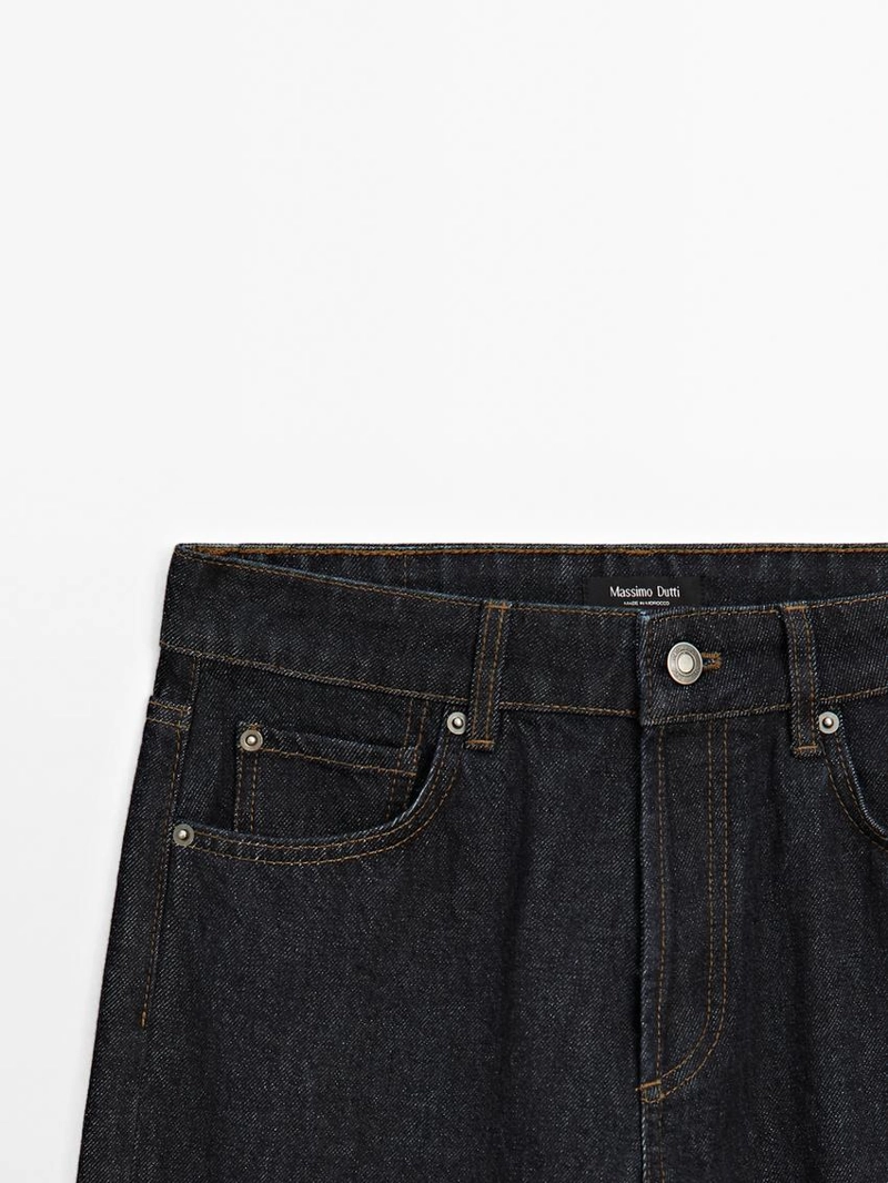 Джинсы свободного кроя средней посадки