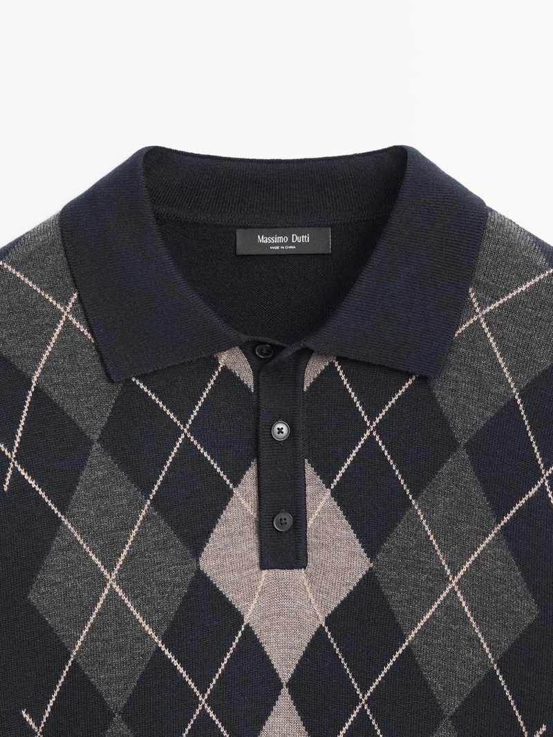 Вязаный свитер с деталями в стиле аргайл