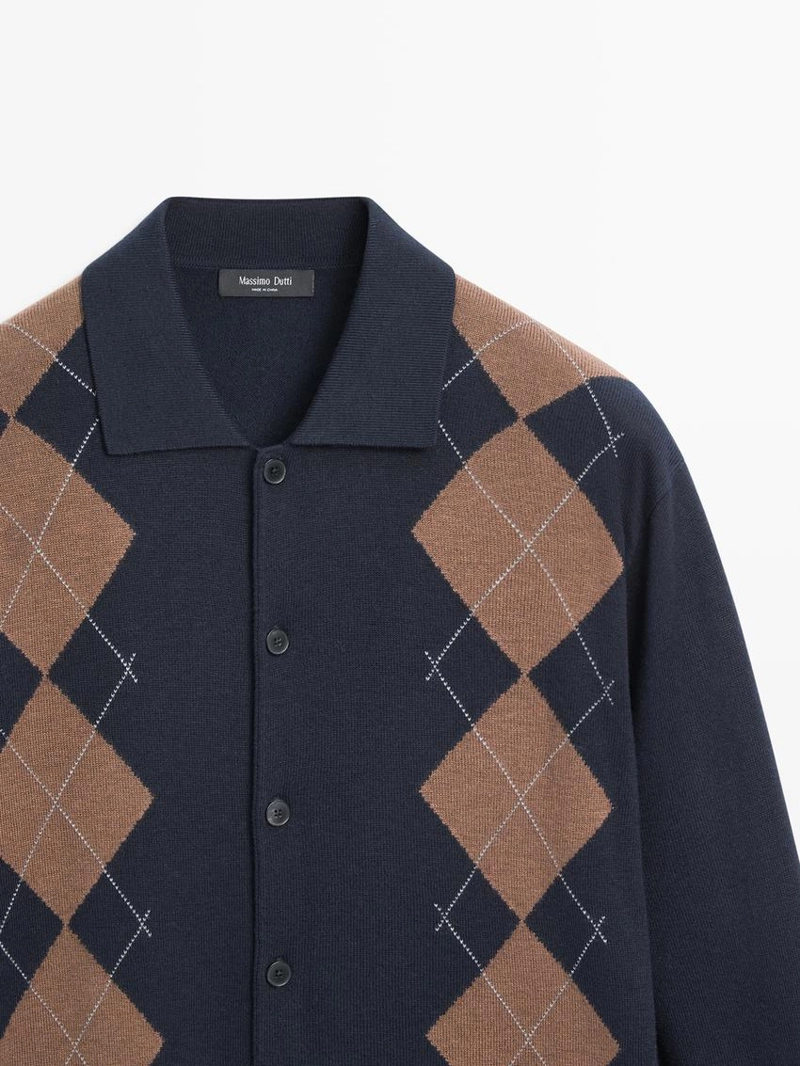 Кардиган из вязаного фактурного трикотажа с аранами из шерсти