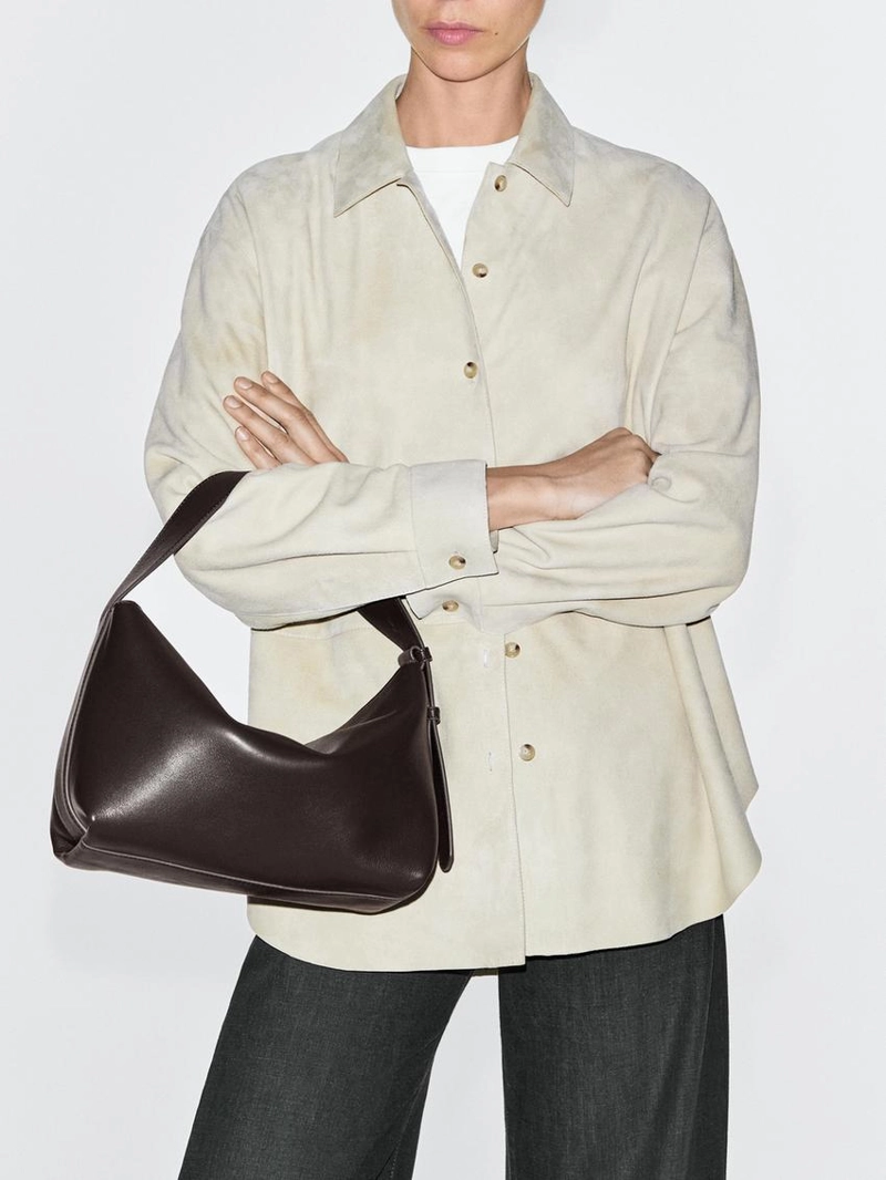 Маленькая сумка из натуральной кожи овцы