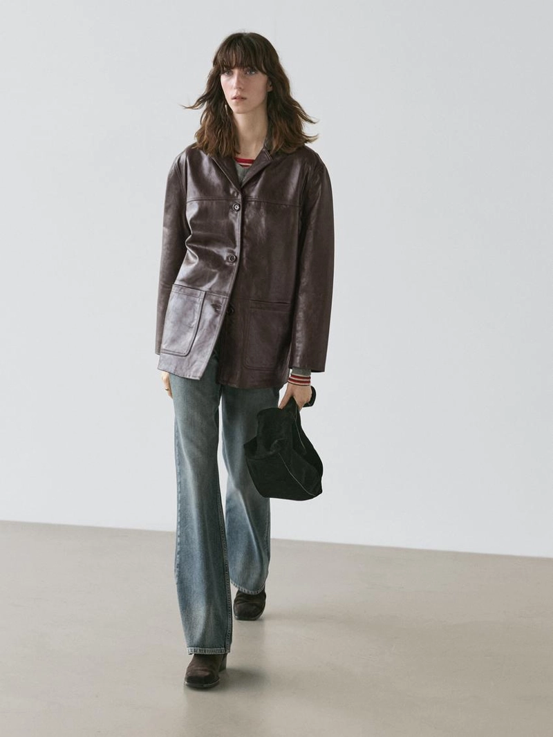 Пиджак из натуральной кожи с пуговицами