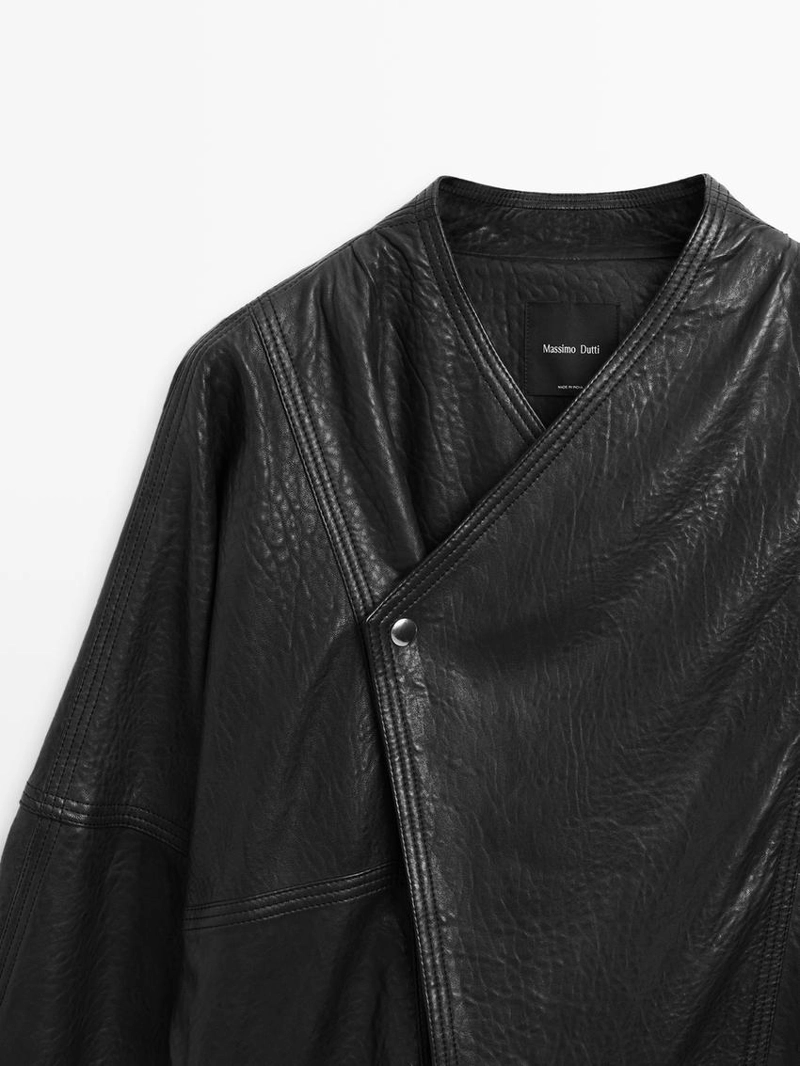 Кожаная бомбер-куртка