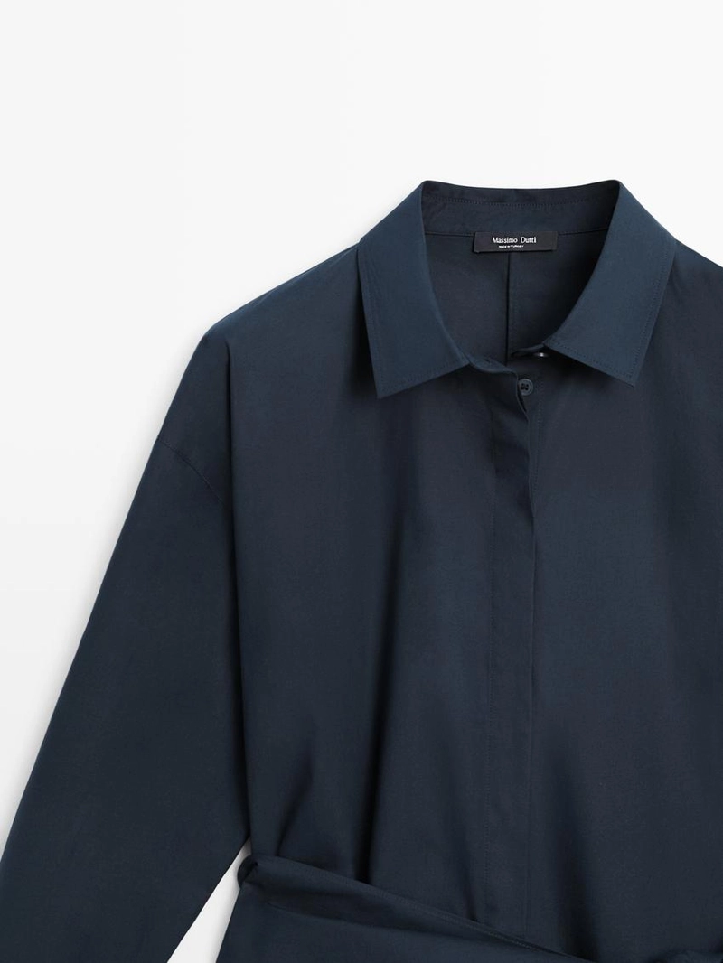 Платье-рубашка с деталями шарфа