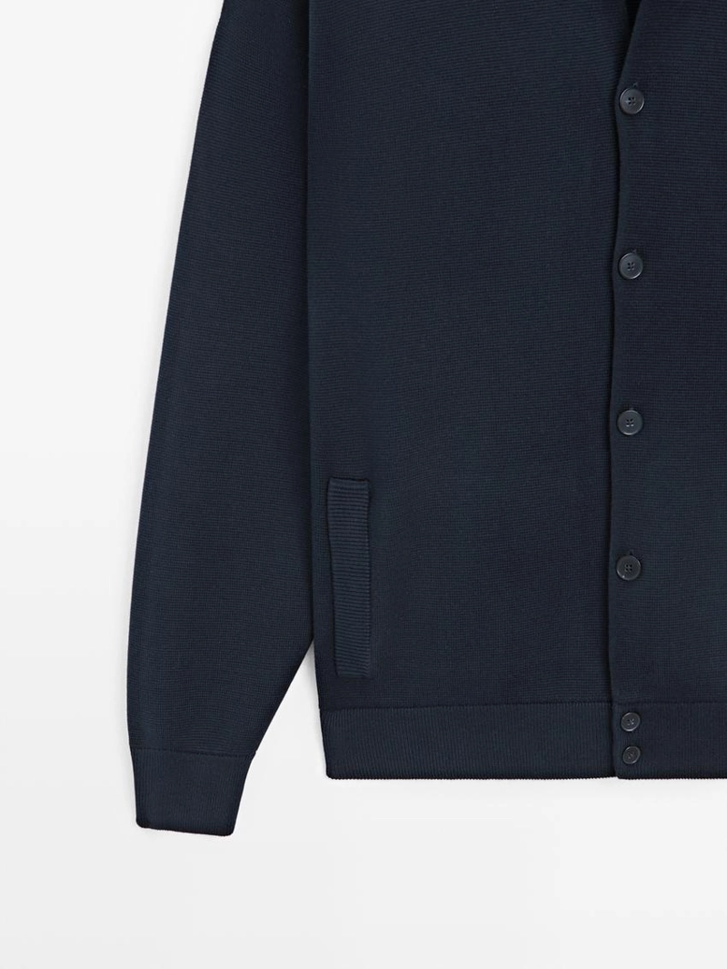 Кардиган из 100% хлопкового трикотажа с воротником-поло