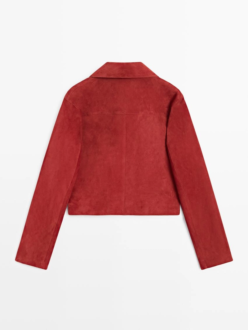 Короткая куртка из замши кожи