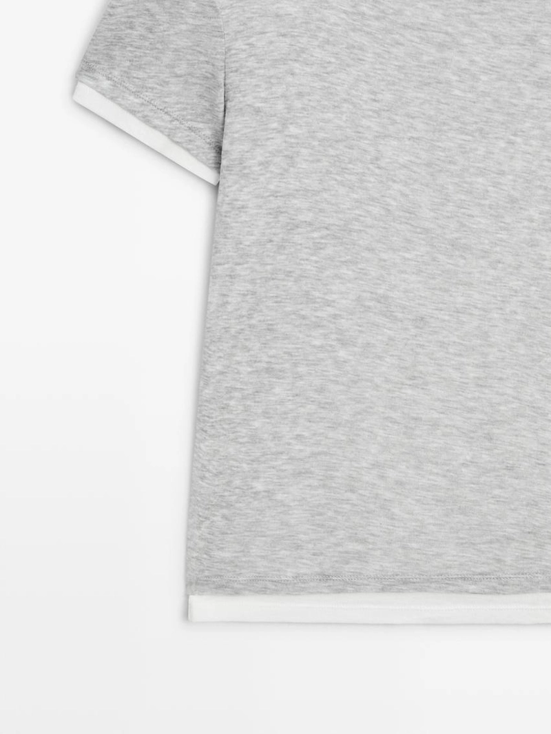 Футболка с коротким рукавом и двойной отделкой