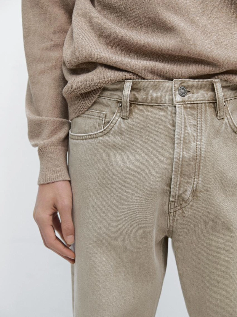 Джинсы прямого кроя