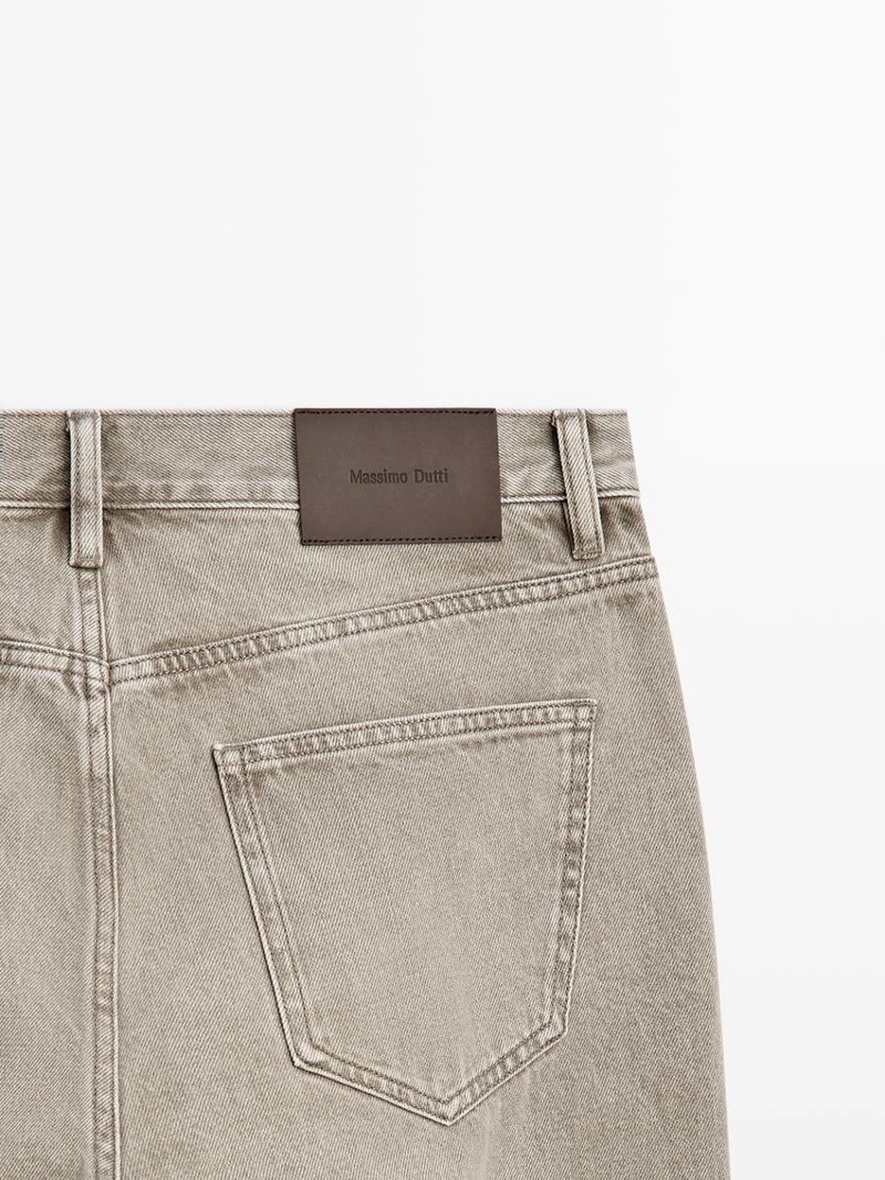 Джинсы прямого кроя