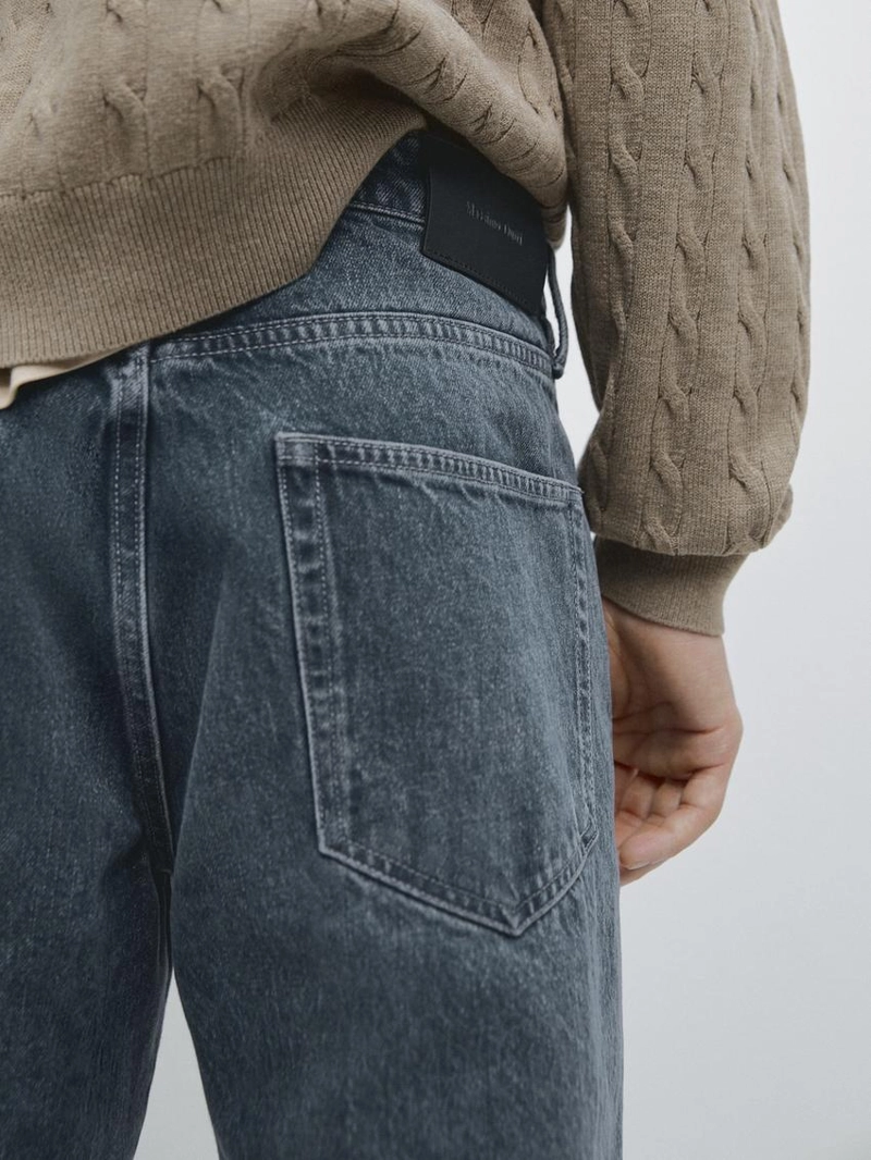 Джинсы прямого кроя