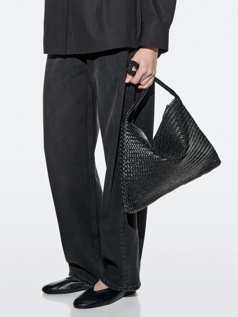 Сумка через плечо из тонированной кожи с плетеной отделкой среднего размера