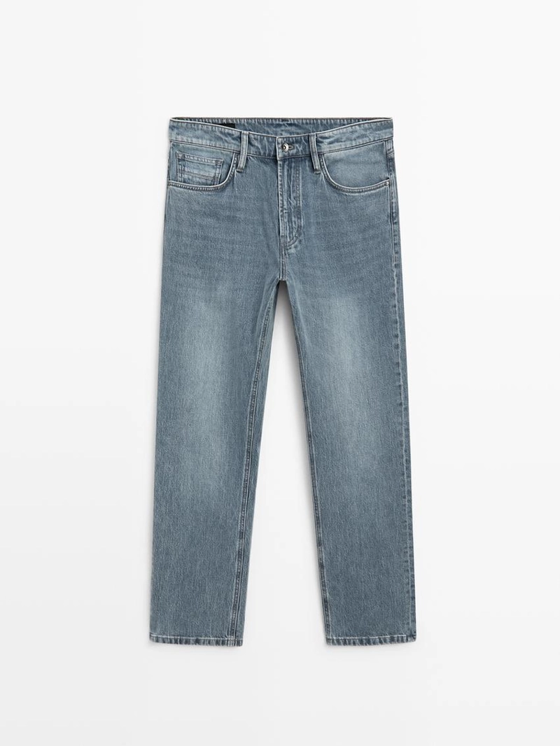 Джинсы стройные суженные