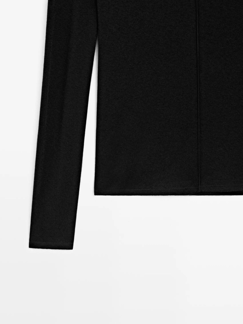 Футболка с длинным рукавом и деталями шва