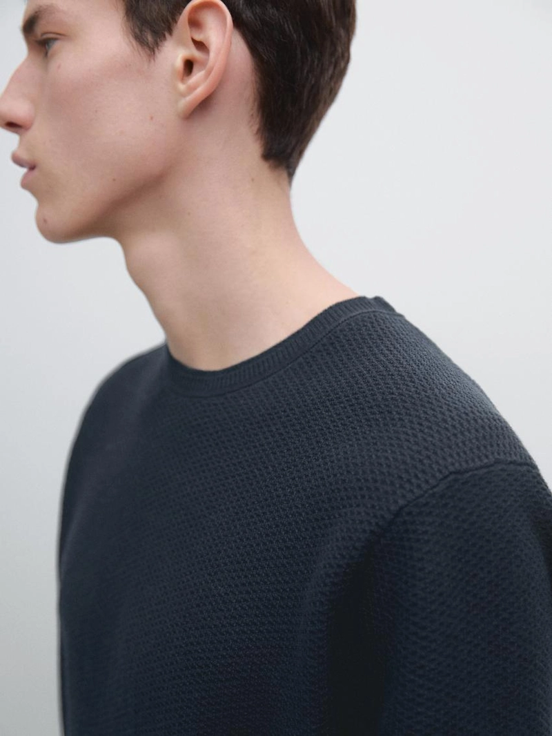 Текстурный свитер из хлопково-вискозной смеси