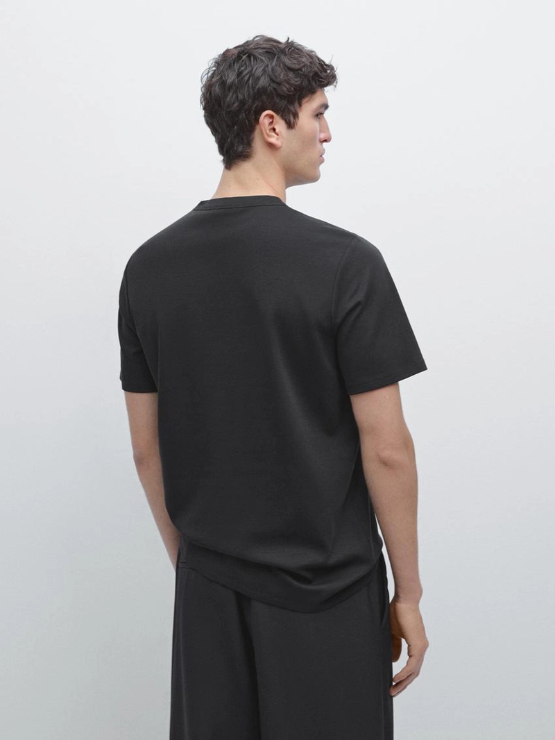 Футболка из смесового хлопка с коротким рукавом